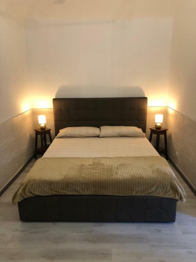 Apartmán 36 Via Santa Chiara Turín Exteriér fotografie