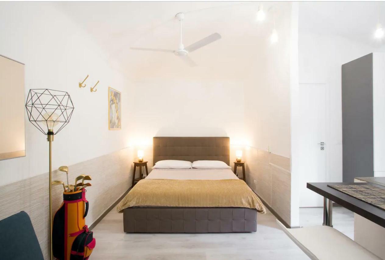 Apartmán 36 Via Santa Chiara Turín Exteriér fotografie